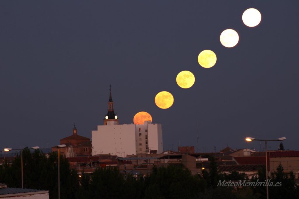 lunasllenassubiendotomadascada6minutos.jpg